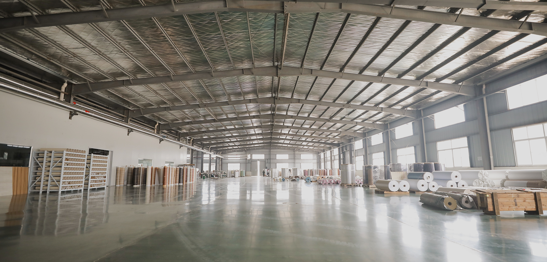 以信为本，，，，以诚待人，，，，以新拓展，，，，以质取胜